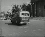 Tr5 a Műcsarnok előtt az 25-ös viszonylaton 1950-ben