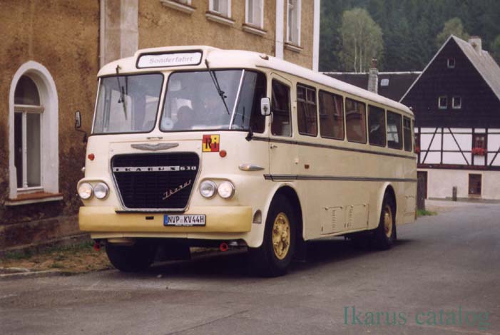 Ikarus 630-02
